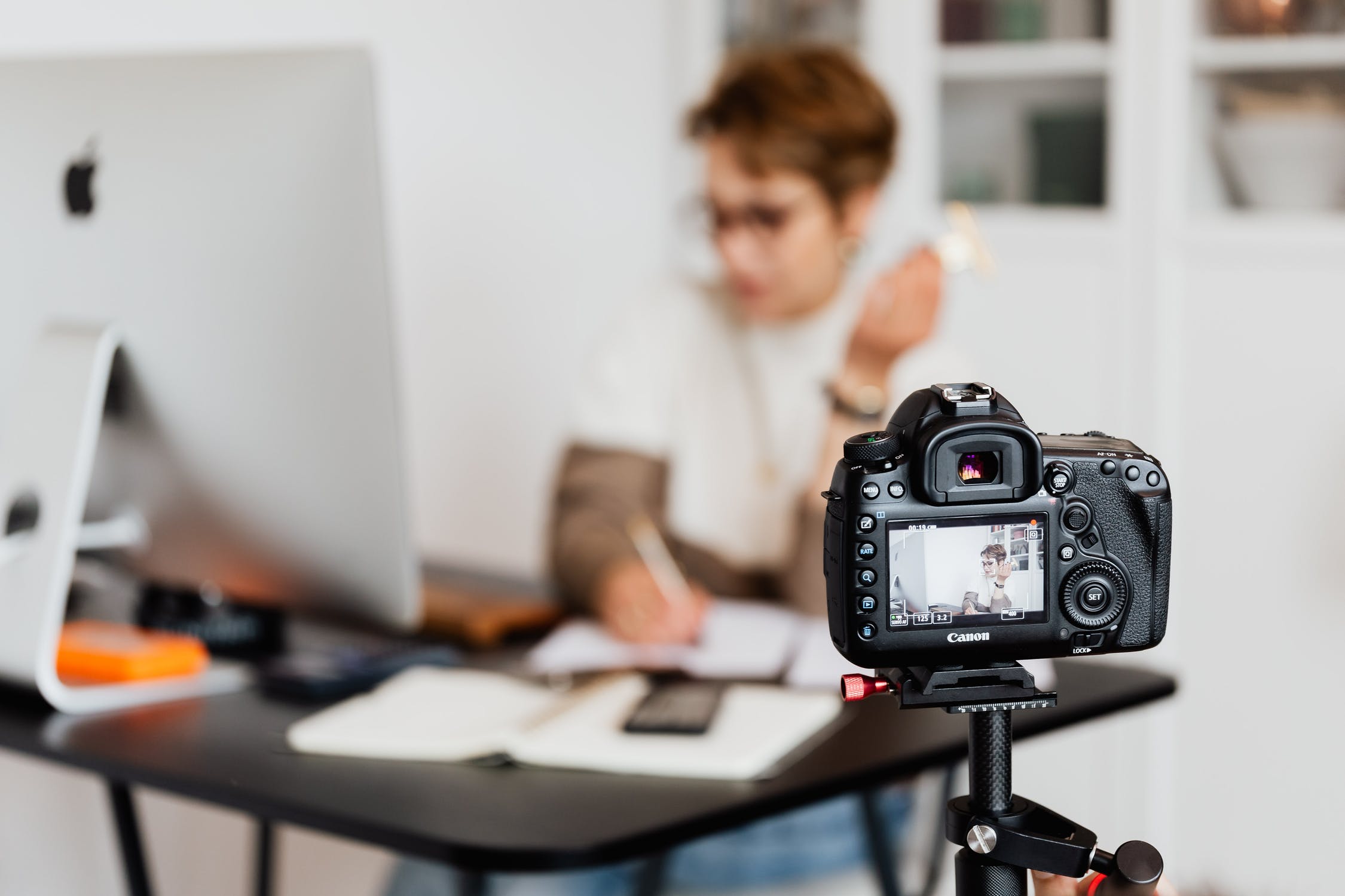 Improve Your Vlogs with these 6 Video Makers